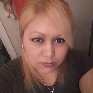 Meet your Posher, Josefina